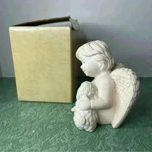 RUSS  Berrie Angels Of Love “Angel W Lamb” 5inch  CHERUB FIGURE (#15735) - Picture 2 of 8